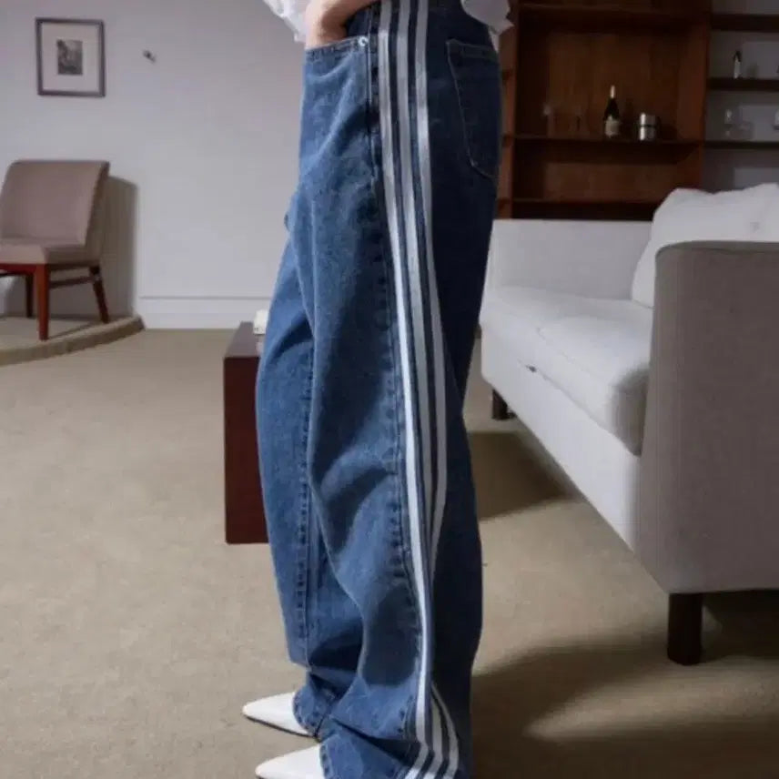 [BUNJANG] WAVE Three-Stripe Denim Pants / WAVE 삼선 데님 팬츠