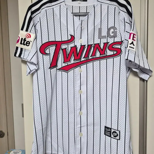 [BUNJANG] LG Twins Lee Byung-kyu Marked Jersey Size 100 / 엘지트윈스 유니폼 100사이즈 이병규 마킹 판매합니다