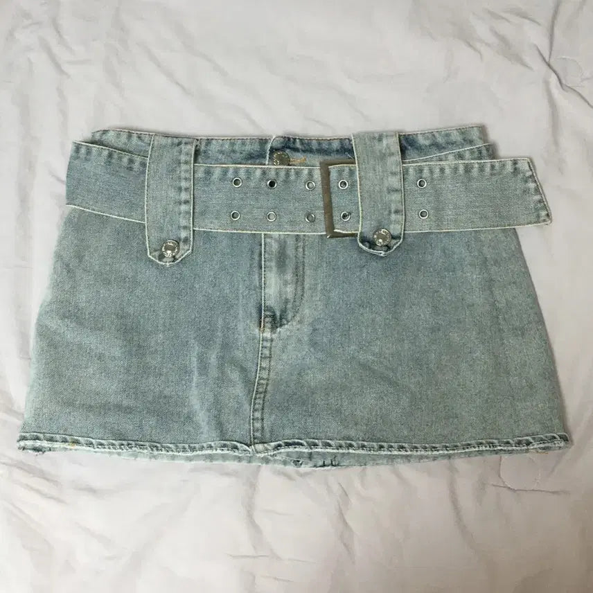 [BUNJANG] Y2K High Teen Light Wash Denim Mini Skirt / y2k 하이틴 연청 데님 미니 스커트
