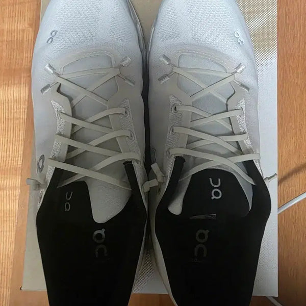 [BUNJANG] On Running Cloudtilt Pearl Ice Size 300 / 온러닝 클라우드틸트 펄아이스 300사이즈
