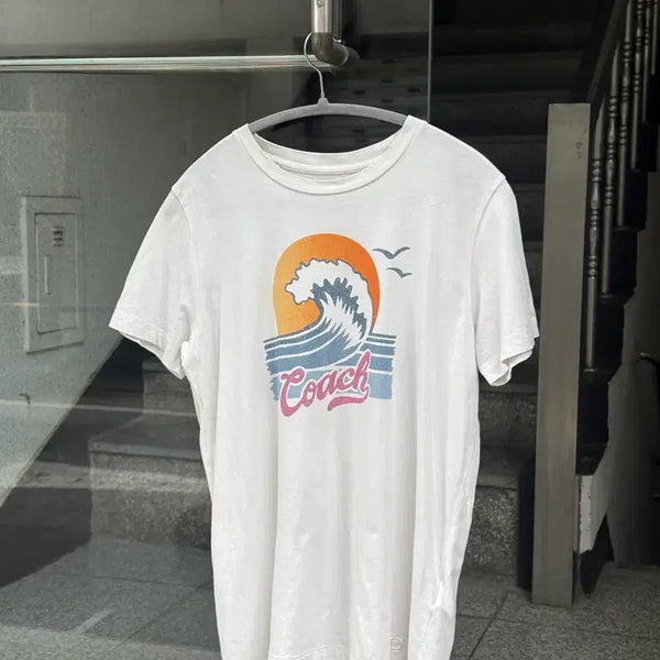 [BUNJANG] COACH Wave Graphic T-Shirt / COACH 웨이브 그래픽 반팔 티셔츠