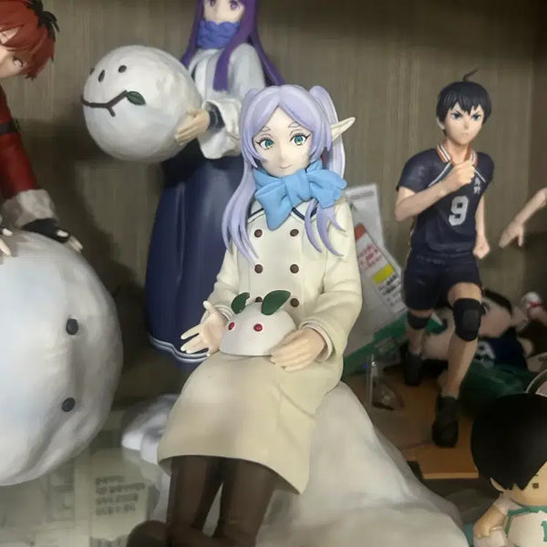 [BUNJANG] Frieren: Beyond Journey's End Snow Play Frieren Figure / 장송의 프리렌/ 눈놀이 프리렌 피규어