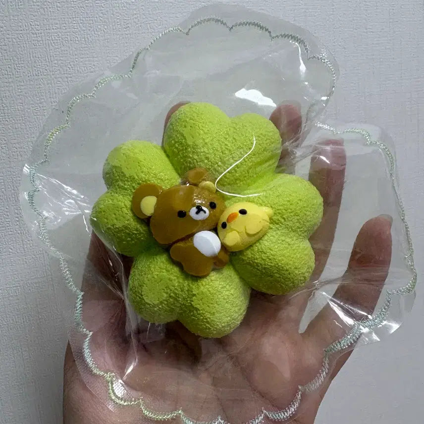 [BUNJANG] Handmade "Moyang-i" Squishy - Rare Four-Leaf Clover Rilakkuma / 수제말랑이 희귀 네잎클로버 리락쿠마 팝니다.