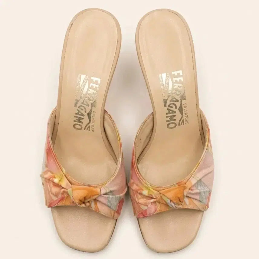 [BUNJANG] Ferragamo Floral Mule Sandals Pink 240-245 / 정품 페라가모 뮬 샌들 플로럴 핑크 240~245