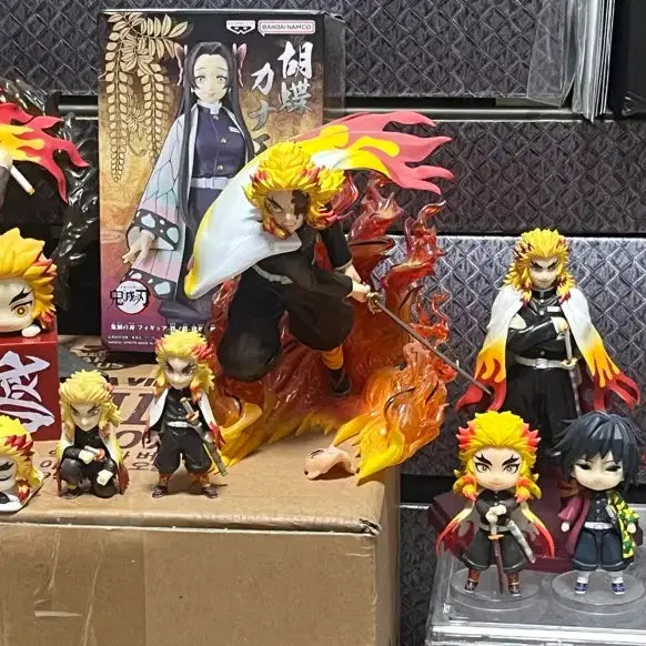 [BUNJANG] Demon Slayer: Kimetsu no Yaiba Figures Bundle Set / 귀멸의 칼날 피규어 일괄로 판매합니다