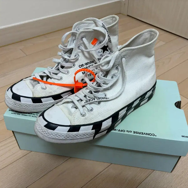 [BUNJANG] Converse x Off-White Chuck 70 High V2 2018 / 컨버스 x 오프화이트 척 70 하이 V2 2018