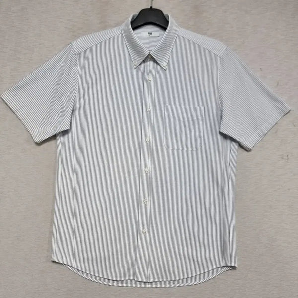 [BUNJANG] Uniqlo Striped Short Sleeve Shirt / 유니클로 스트라이프 반팔 남방 남자100사이즈ㅡ0415