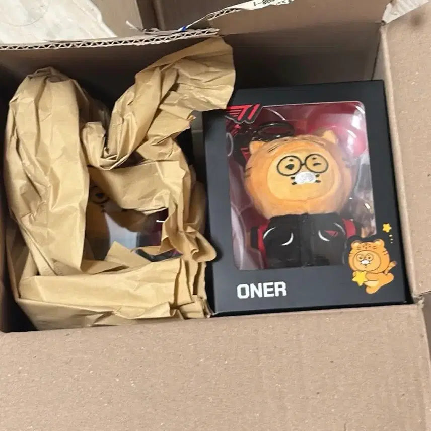 [BUNJANG] T1 Chun-sik Owner Doll Keyring with Photocard / T1 춘식 오너 인형 키링 포토카드 포함 카카오프렌즈