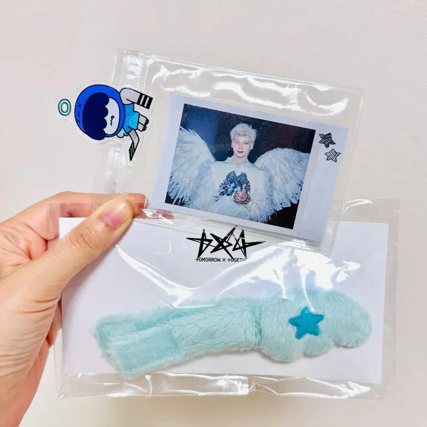 [BUNJANG] TXT Hueningkai Fanmeeting Exclusive Official Lightstick Accessory Set (Heuningkai's Wing) / 투바투 휴닝카이 공방 사녹 역조공 폴라 응원봉 악세서리 세트(흠냐링 날개)