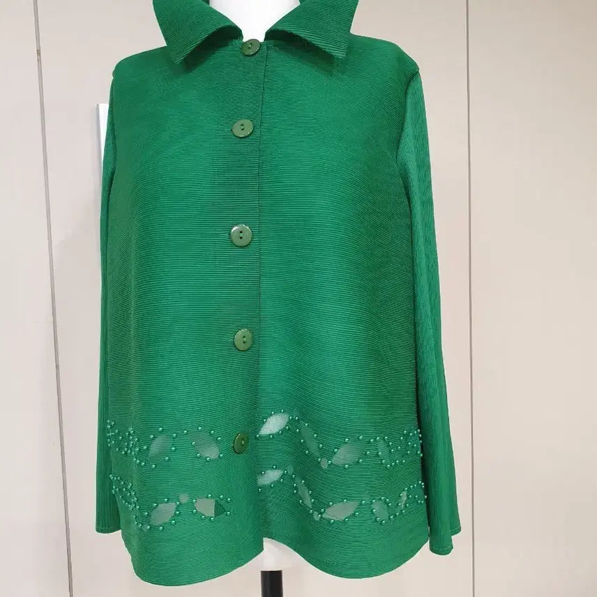 [BUNJANG] Pleated Cardigan with Green Bead Embellishments / 플리츠 가디건 그린 비즈 장식