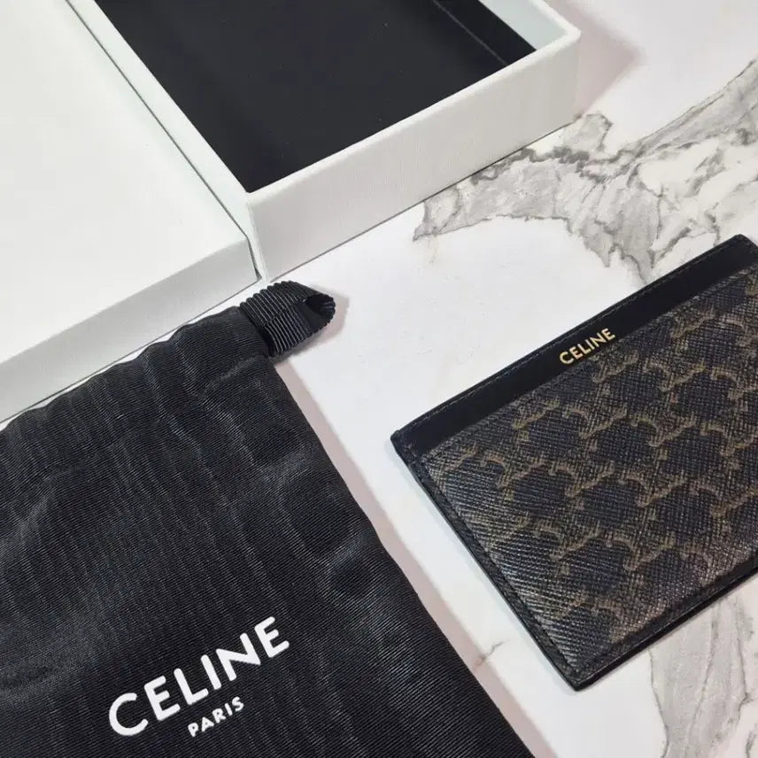 [BUNJANG] Celine Triomphe Card Holder Wallet Case / (정품) 셀린느 트리옹프 카드 홀더 지갑 케이스