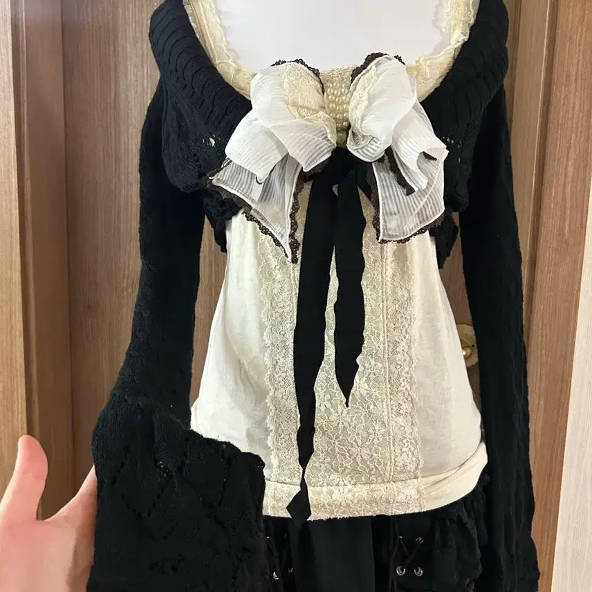 [BUNJANG] Axes Femme Ribbon Camisole / 예약중)엑시즈팜 axes femme 리본 나시 고스공겜페어리