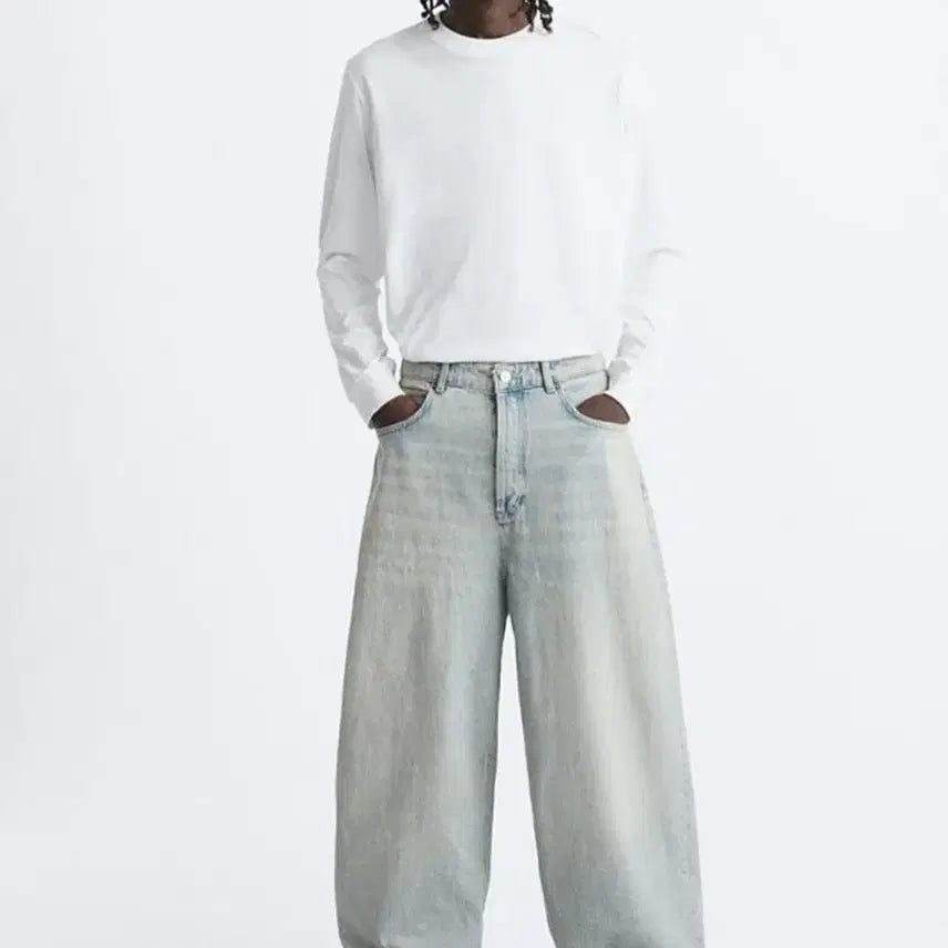 [BUNJANG] ZARA Overdyed Baggy Jeans - Light Wash (Size 31) / 자라 오버다이드 배기진 31 연청