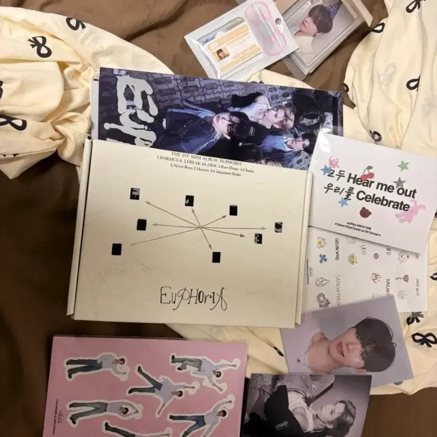 [BUNJANG] Alpaca Drive One EUPHORIA Album Photocard Sticker Set / 알파드라이브원 EUPHORIA 앨범 포토카드 스티커 포함