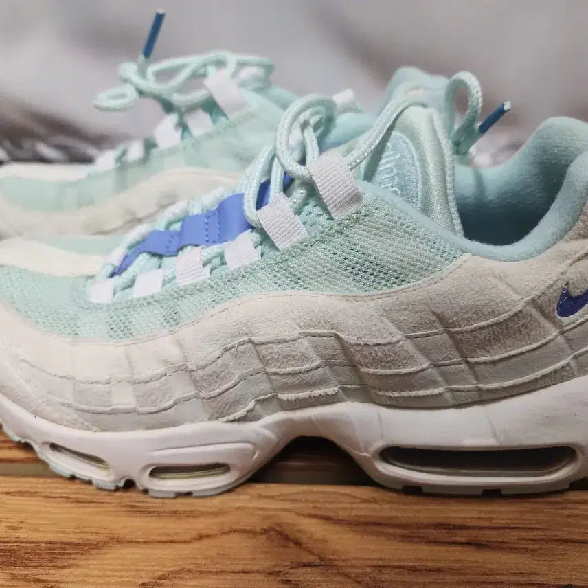 [BUNJANG] Nike Air Max 95 Teal Royal Women's Sneakers 240mm / 나이키 에어맥스 95 틸 로얄 여성 240mm 정품
