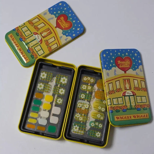[BUNJANG] Wiggle Wiggle Nail/Pedicure Sticker Set (New) / 위글위글 네일/페디 스티커 (새상품)