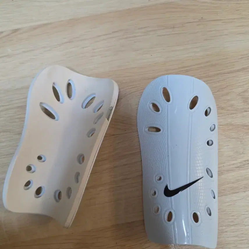 [BUNJANG] Nike Shin Guards (Adult Size) / 나이키 신가드 정강이보호대