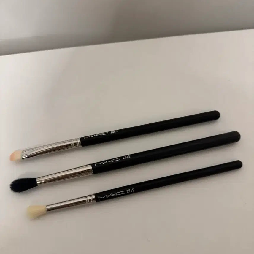 [BUNJANG] MAC 224S, 221S, 239S Brushes / 맥 224S / 221S / 239S 브러쉬
