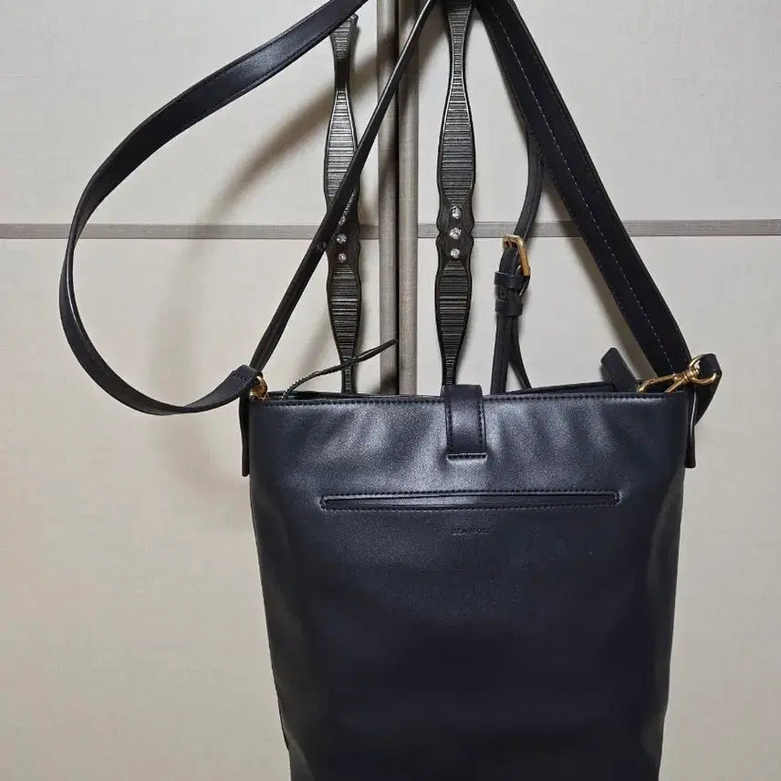 [BUNJANG] Beanpole Black Leather Shoulder Bag / 빈폴 검정색 가죽 숄더백
