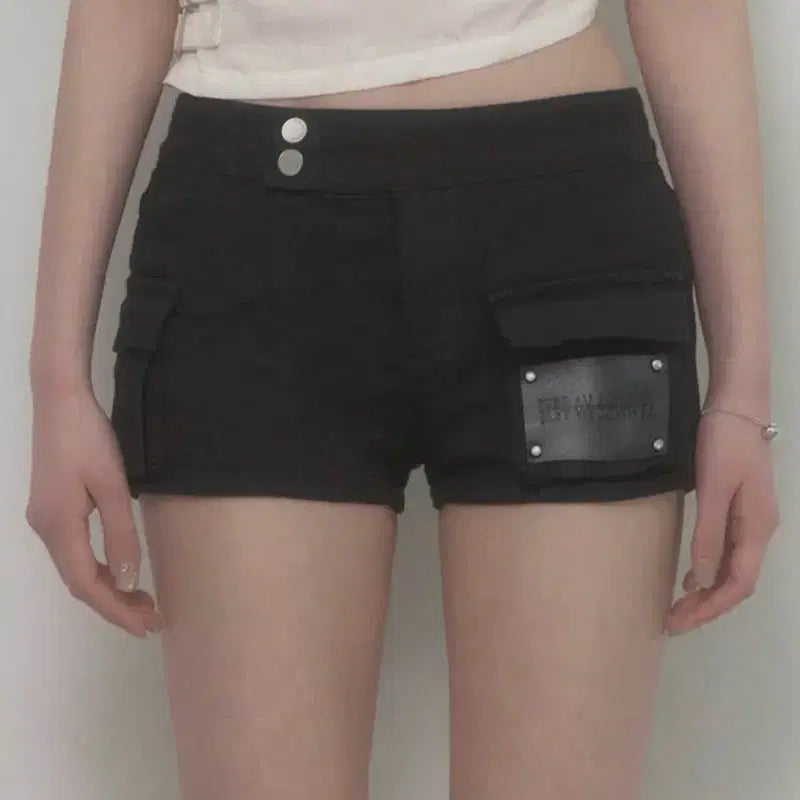 [BUNJANG] ETOUSOME Leather Patch Cargo Short Pants / 에트오소메 레더 패치 카고 숏 팬츠