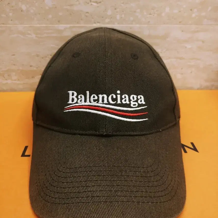 [BUNJANG] Balenciaga Wave Logo Baseball Cap / 발렌시아가 볼캡 L59cm 정품