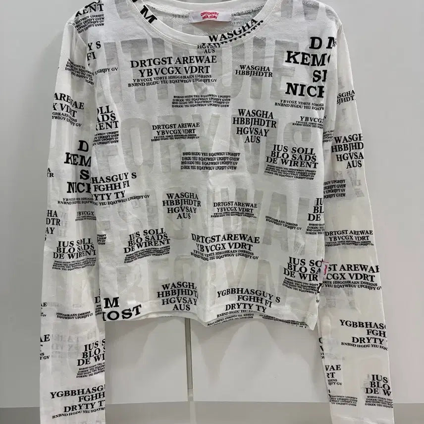 [BUNJANG] Ordinary Holiday See-Through T-Shirt / 오디너리홀리데이 시스루티(새상품)