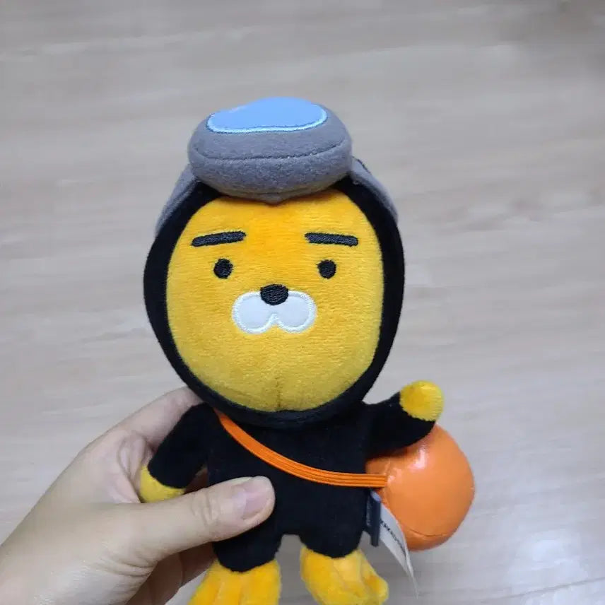 [BUNJANG] Kakao Friends Haenyeo Ryan Keyring Plush Doll / 카카오프렌즈 해녀 라이언 키링 인형
