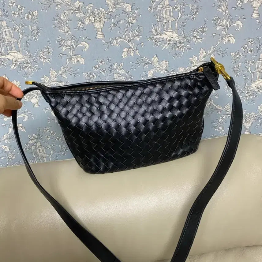 [BUNJANG] Leather Block Crossbody Bag / 가죽 블럭 크로스백