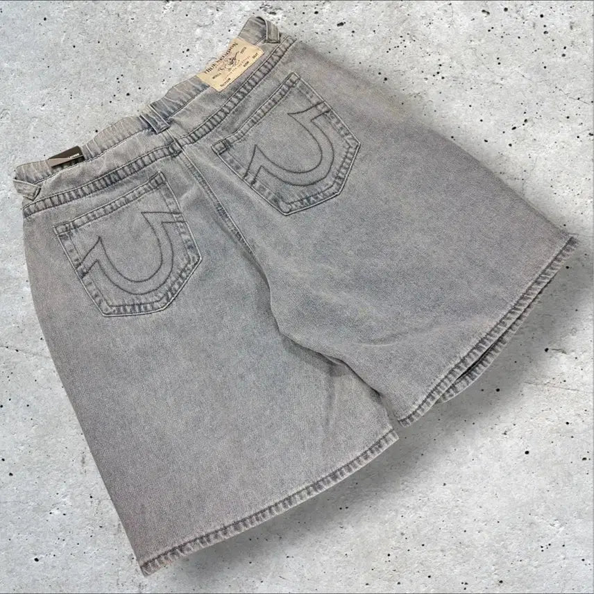 [BUNJANG] True Religion Light Wash Denim Shorts Size 34 / [34] 트루릴리전 라이트 워싱 데님 반바지 E653