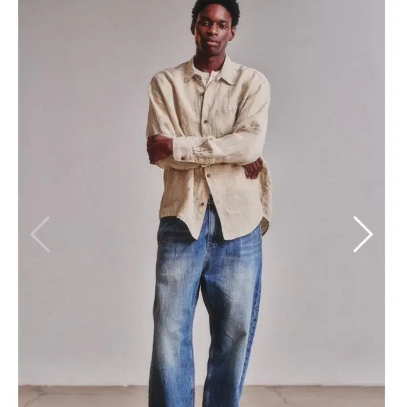 [BUNJANG] Art If Acts One-Tuck Curved Denim Washed Blue M / 아트이프액츠 원턱 커브드 데님 워시드 블루 M
