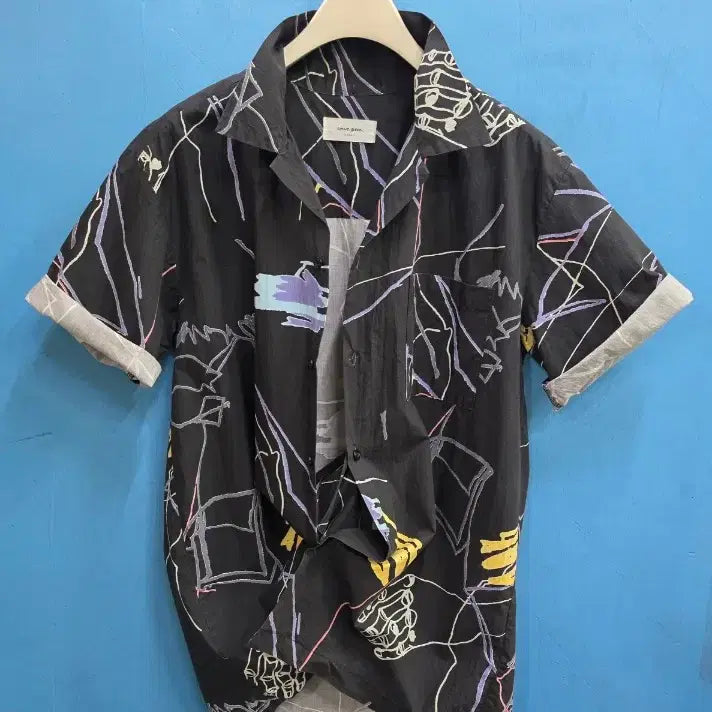 [BUNJANG] Couregiem 2016 Art Drawing Open Collar Shirt (M) / 한남동 꾸르지엠 2016년 컬렉션 아트 드로잉 셔츠