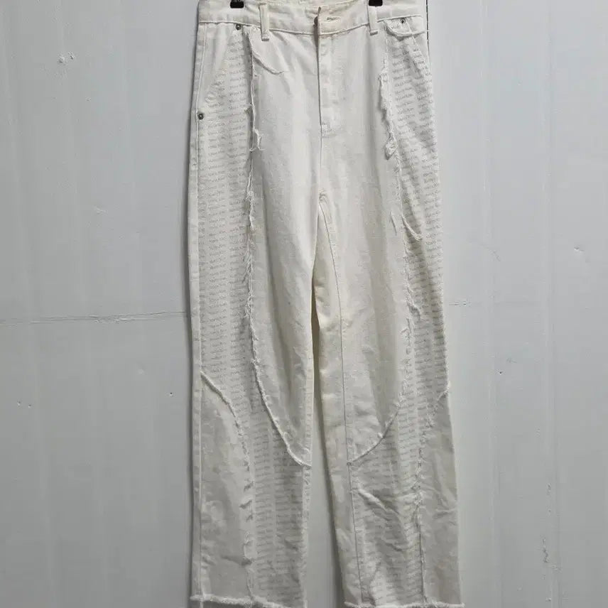 [BUNJANG] Matinkim Curve Detail Denim Pants / 마뗑킴 커브 디테일 데님팬츠 S #72224