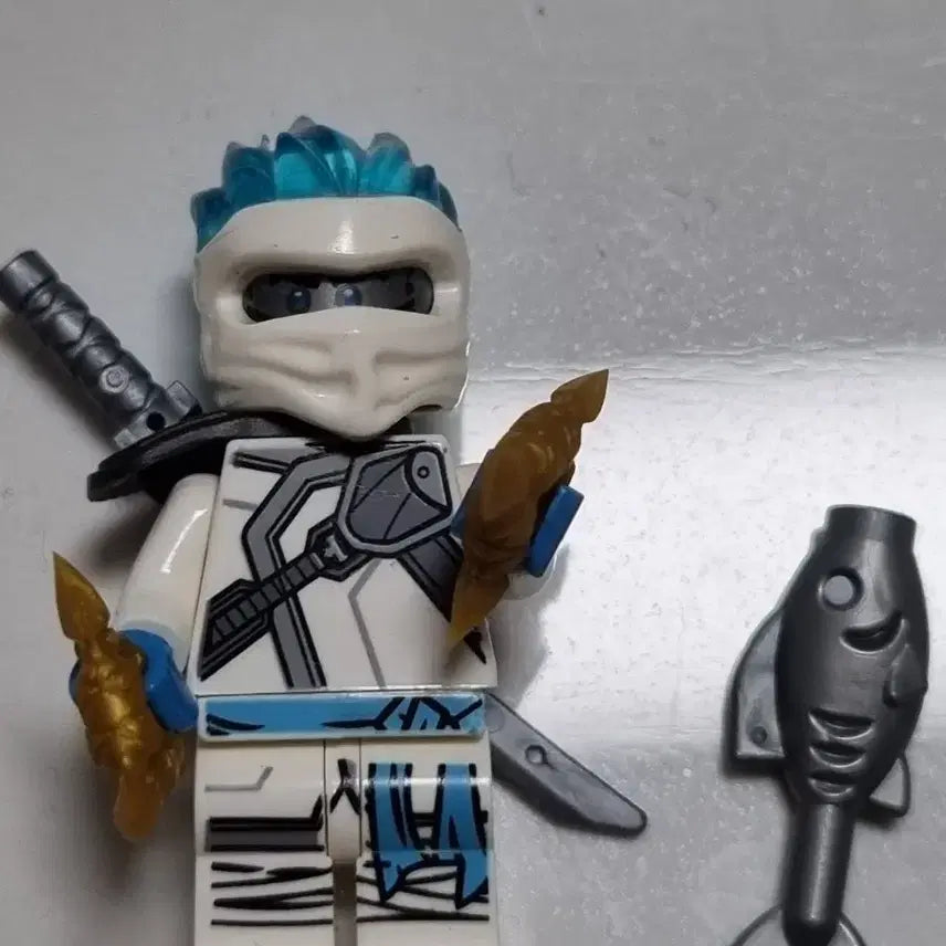 [BUNJANG] LEGO Ninjago Emperor Frost Zane Minifigure / 레고 닌자고 얼음황제 fs쟌  피규어