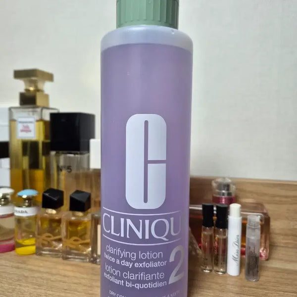 [BUNJANG] Clinique Clarifying Lotion 2 (Dry/Combination Skin) 487ml / 클리니크 2단계 클래리파잉 로션 487ml