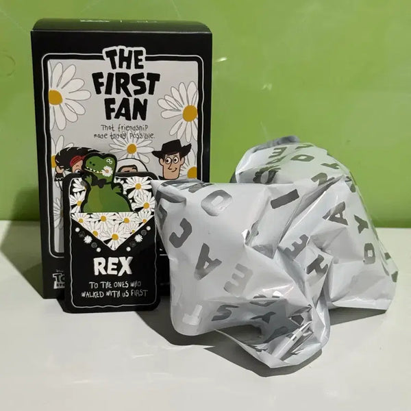 [BUNJANG] PEACEMINUSONE x Toy Story Rex Plush Keychain / 피스마이너스원 x 토이 스토리 더 퍼스트팬 플러시 키링 렉스