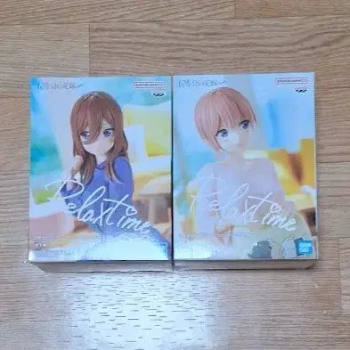 [BUNJANG] The Quintessential Quintuplets Ichika Nakano & Miku Nakano Relax Time Figure Set (2 Types) / 오등분의 신부 릴랙스 타임 나카노 이치카, 미쿠 피규어 2종 세트