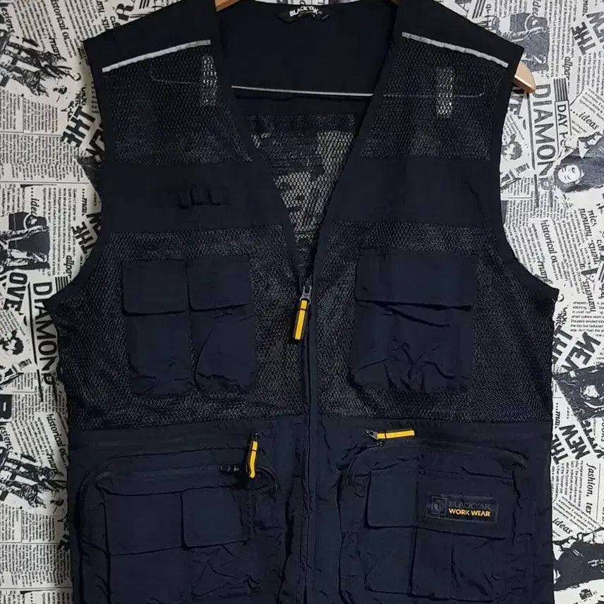 [BUNJANG] Black Yak Outdoor Vest Size 105 / 블랙야크 등산 조끼 사이즈105