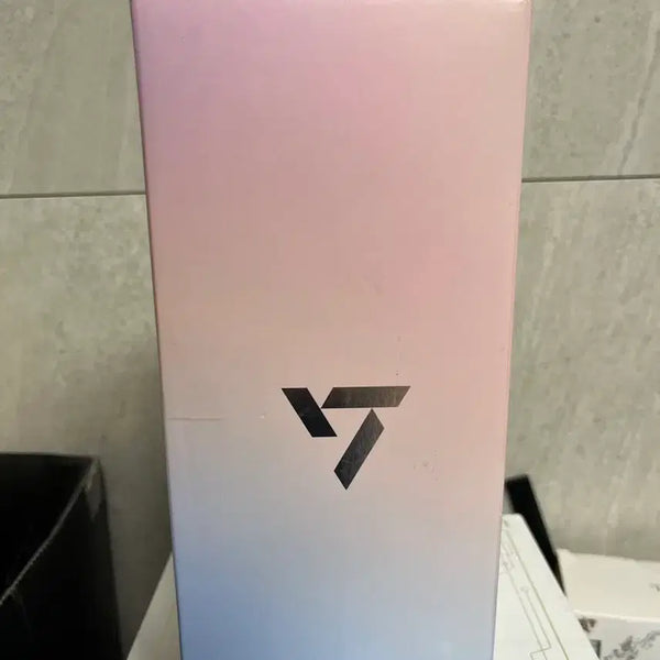 [BUNJANG] SEVENTEEN Official Lightstick ver.3 Carat Bong (Unused) / 세븐틴 공식 응원봉 ver.3 캐럿봉 (미사용)