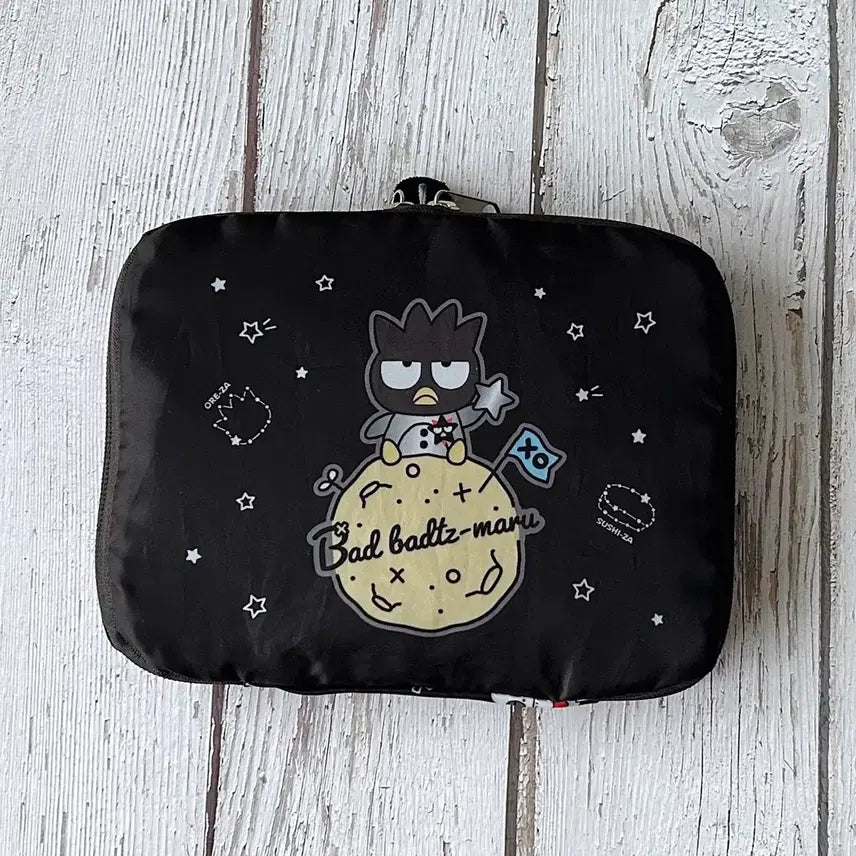 [BUNJANG] Sanrio Badtz-Maru Collapsible Shopping Bag / 일본수입 산리오배드바츠마루 여행보조가방 바츠마루접이식장바구니