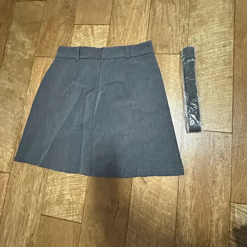 [BUNJANG] Mori Girl Grey Pleated Skirt with Belt / 모리걸 그레이 플리츠 스커트 (벨트 포함)