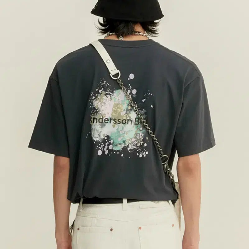[BUNJANG] Andersson Bell Unisex Splatter Print T-Shirt (Charcoal) / 앤더슨벨 UNISEX SPLATTER PRINT T-SHIRTS(CHARCOAL)