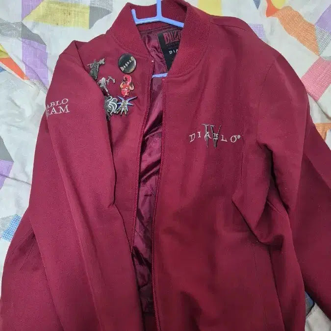 [BUNJANG] Blizzard Headquarters Developer Jacket (S) & Diablo 2 Hoodie (L) Bundle Set / 블리자드 본사 개발자용 자켓 S  디아블로 후드 L 일괄