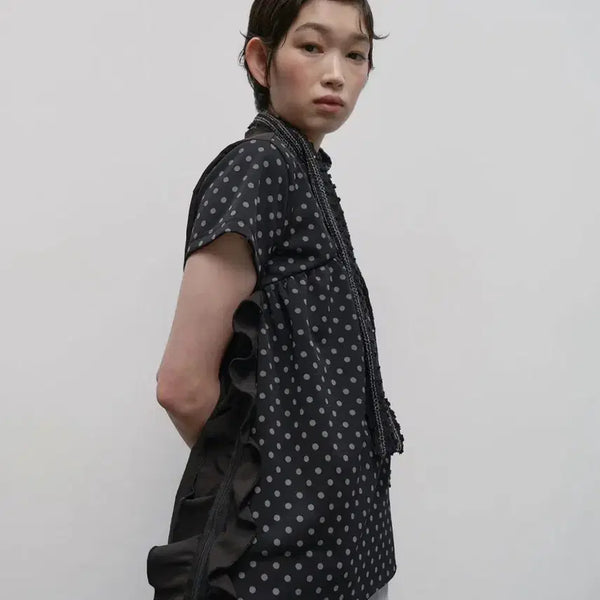 [BUNJANG] Type Service Asymmetrical Dotted Ruffled Zip Top / 타입서비스 Asymmetrical Dotted Ruffled zip top