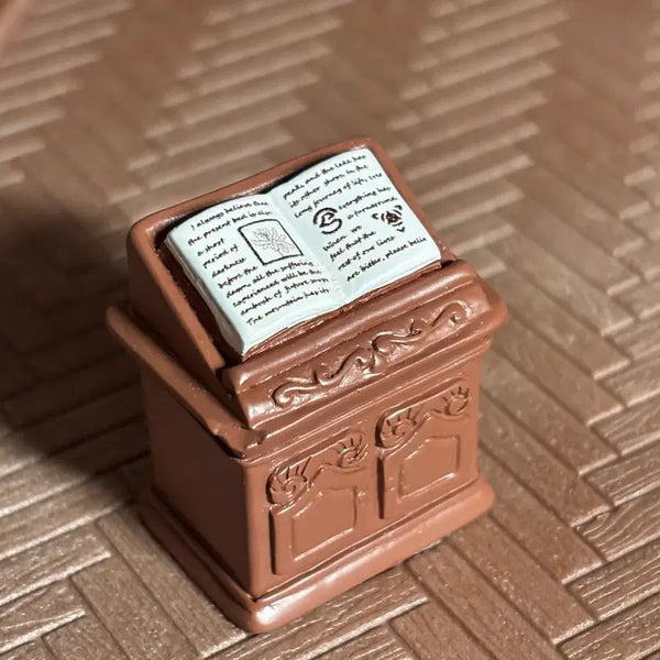 [BUNJANG] Miniature Antique Book Stand Prop / 미니어처 독서대 소품
