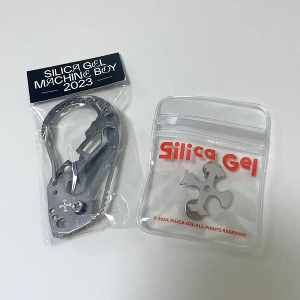 [BUNJANG] Silica Gel Carabiner & Badge Bundle Set / 실리카겔 굿즈 일괄 (카라비너, 뱃지)