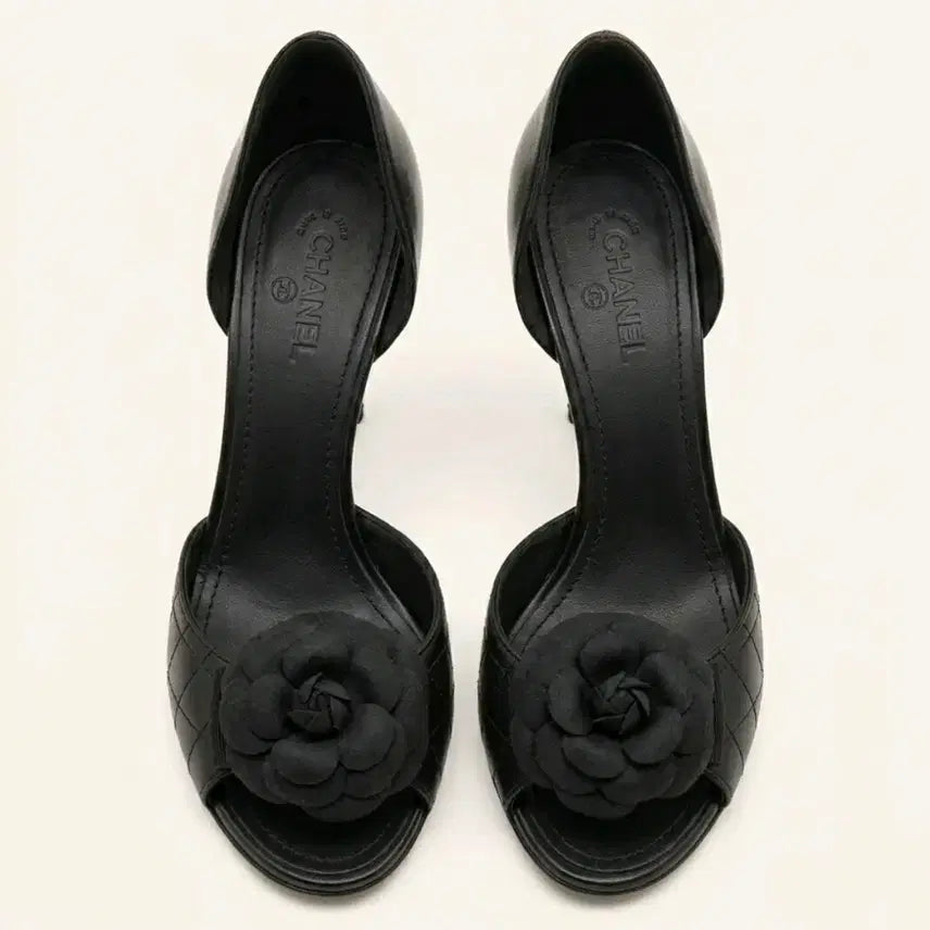 [BUNJANG] Chanel Camellia Pumps / 정품 샤넬 까멜리아 펌프스 (240~245)