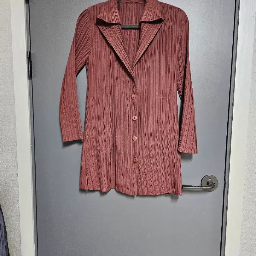 [BUNJANG] Pleated Detail Jacket / 플리츠 자켓