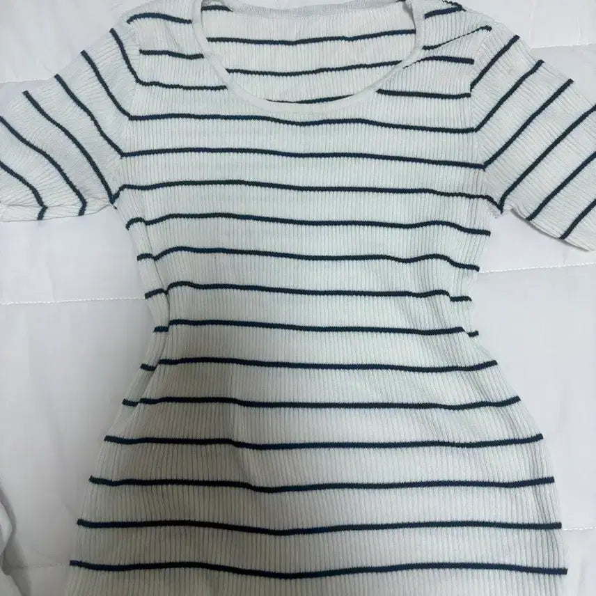 [BUNJANG] Stripe Knit / 스트라이프 니트