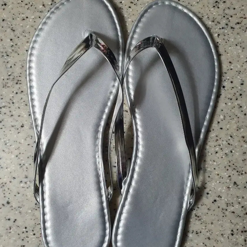 [BUNJANG] Silver Flip-Flops Size 265 (43) / 실버 쪼리 265