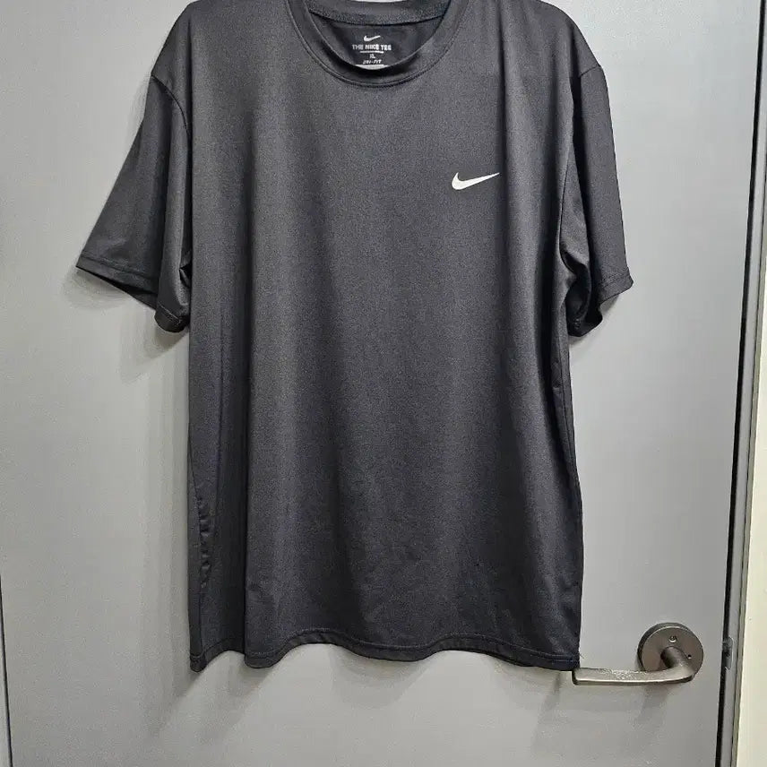 [BUNJANG] Nike Dri-FIT Short Sleeve T-Shirt Black / 나이키 드라이핏 반팔 티셔츠 블랙